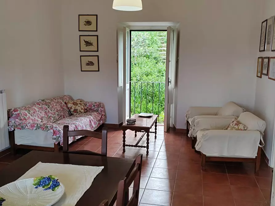 Immagine 11 di Appartamento in vendita  in Viale Della Repubblica 25 a Bassiano