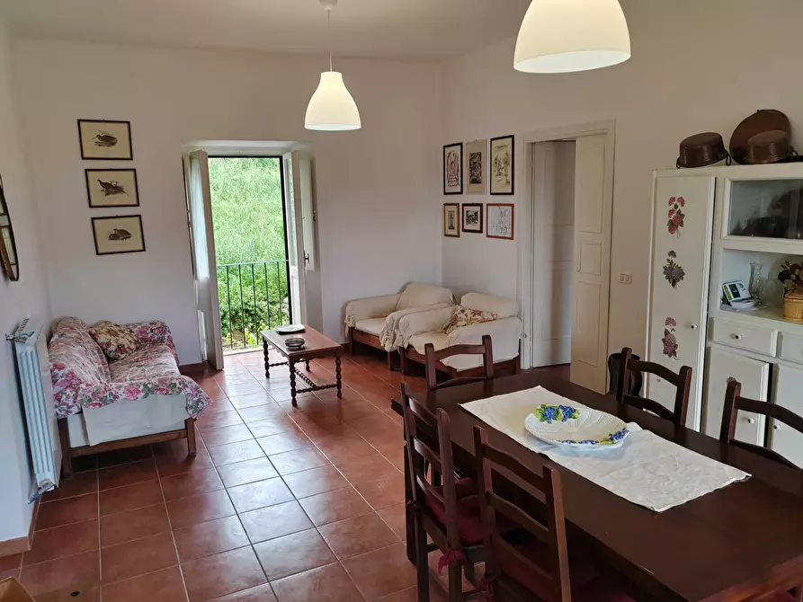 Immagine 13 di Appartamento in vendita  in Viale Della Repubblica 25 a Bassiano