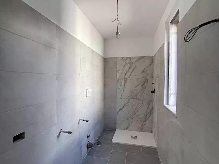 Immagine 11 di Appartamento in vendita  in via valle 69 a Alatri