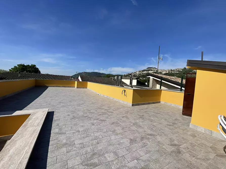 Immagine 12 di Appartamento in vendita  in via valle 69 a Alatri