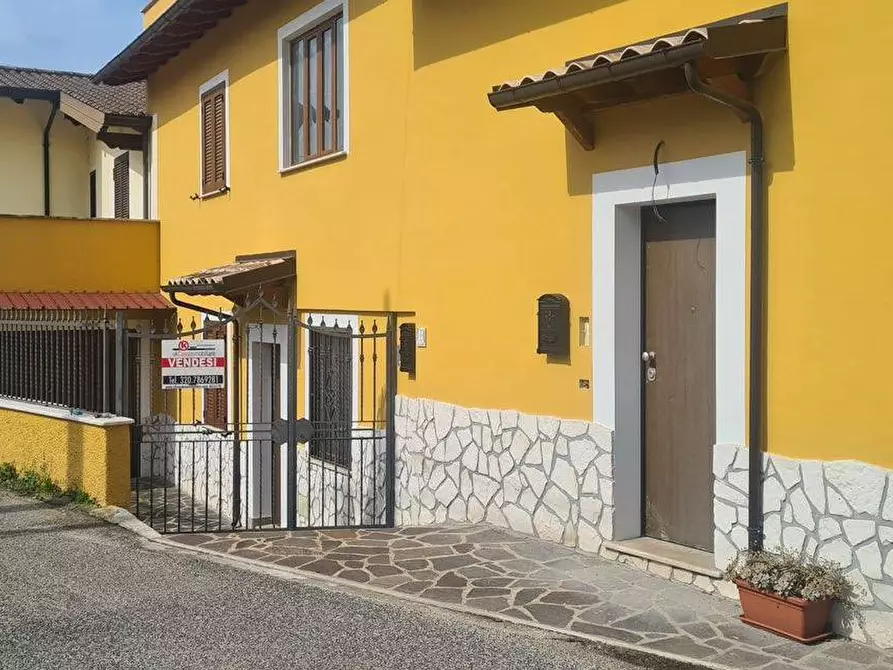 Immagine 1 di Appartamento in vendita  in via valle 69 a Alatri