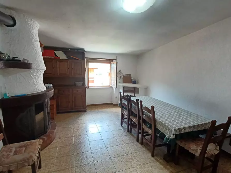 Immagine 3 di Appartamento in vendita  in Via Roma 53 a Arnara