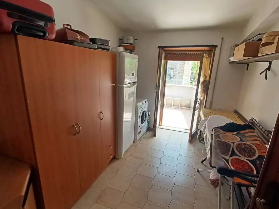 Immagine 11 di Appartamento in vendita  in Via Roma 53 a Arnara