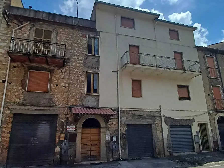 Immagine 16 di Appartamento in vendita  in Via Roma 53 a Arnara