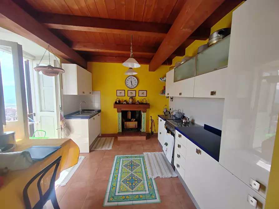 Immagine 4 di Appartamento in vendita  in Viale Della Repubblica 23 a Bassiano