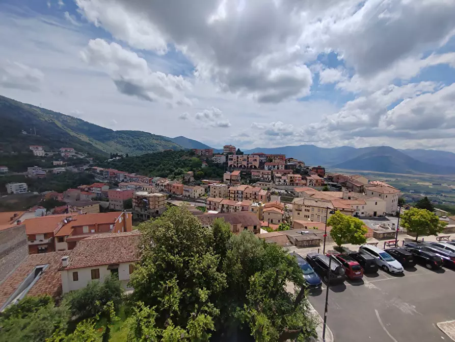 Immagine 40 di Appartamento in vendita  in Viale Della Repubblica 23 a Bassiano