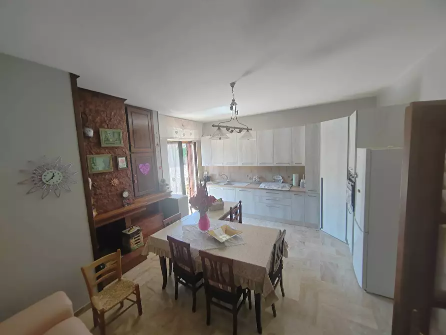 Immagine 7 di Appartamento in vendita  in Via Beata Maria De Mattias 11 a Bassiano