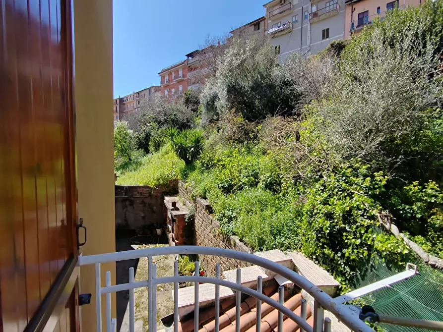 Immagine 9 di Appartamento in vendita  in Via Beata Maria De Mattias 11 a Bassiano