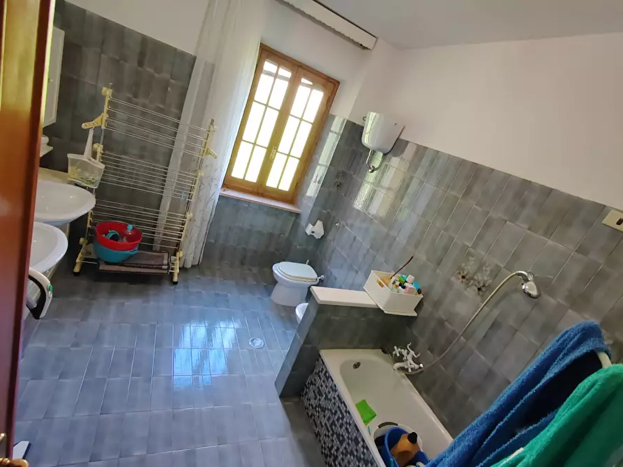 Immagine 28 di Appartamento in vendita  in Via Beata Maria De Mattias 11 a Bassiano