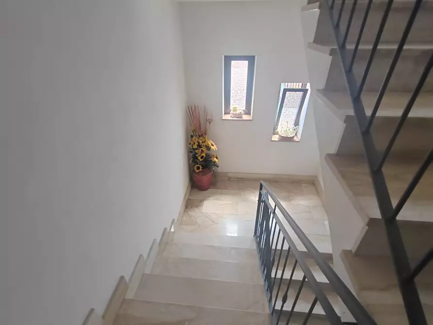 Immagine 33 di Appartamento in vendita  in Via Beata Maria De Mattias 11 a Bassiano