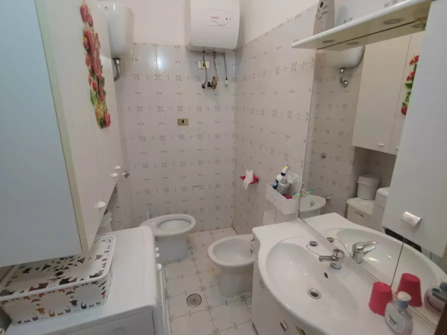 Immagine 57 di Appartamento in vendita  in Via Beata Maria De Mattias 11 a Bassiano