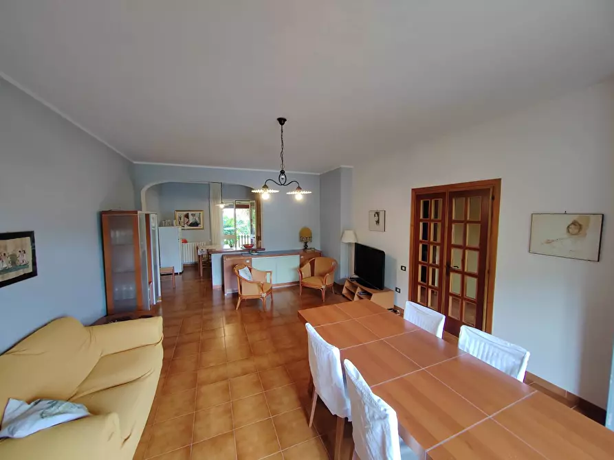 Immagine 5 di Villa in vendita  in Via Anime Sante 1 a Bassiano