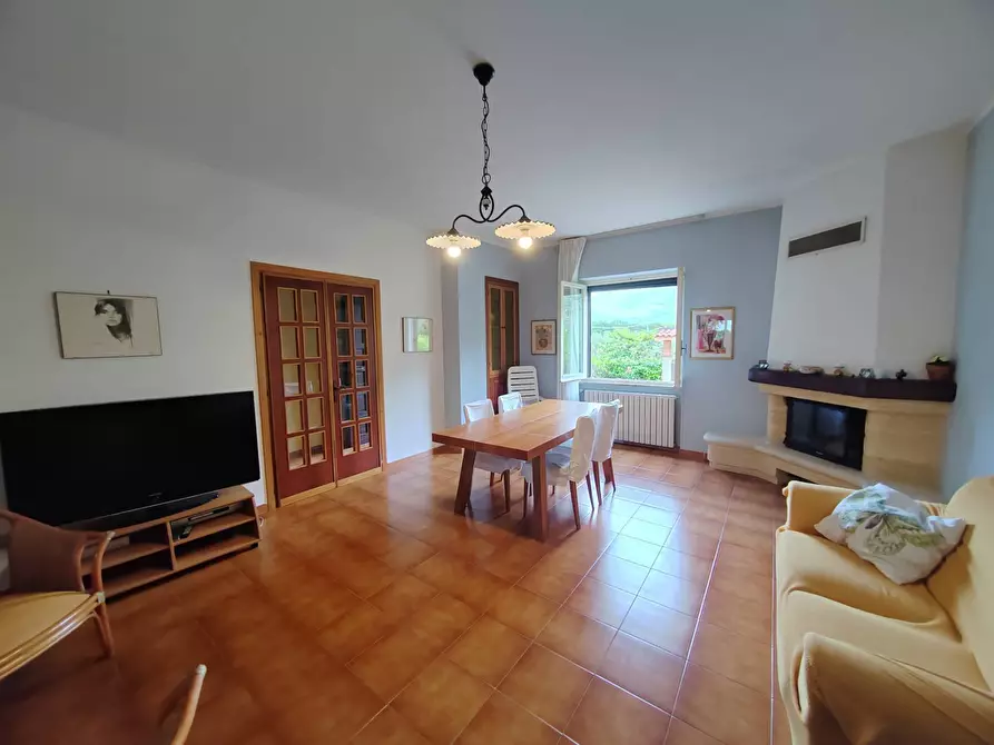 Immagine 9 di Villa in vendita  in Via Anime Sante 1 a Bassiano