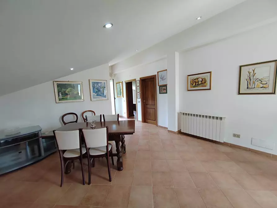 Immagine 20 di Villa in vendita  in Via Anime Sante 1 a Bassiano