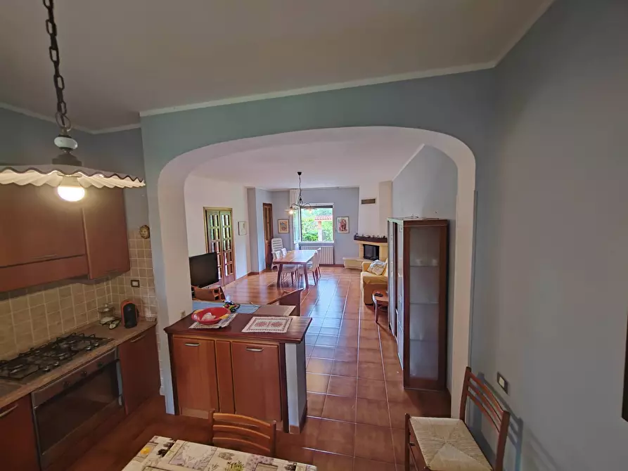 Immagine 21 di Villa in vendita  in Via Anime Sante 1 a Bassiano