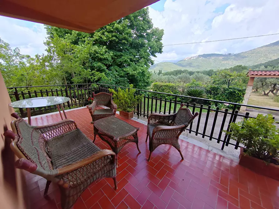 Immagine 23 di Villa in vendita  in Via Anime Sante 1 a Bassiano