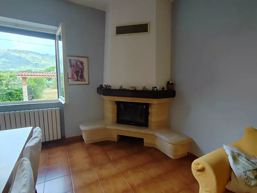 Immagine 28 di Villa in vendita  in Via Anime Sante 1 a Bassiano