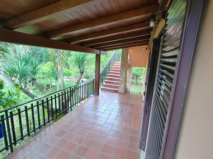 Immagine 31 di Villa in vendita  in Via Anime Sante 1 a Bassiano