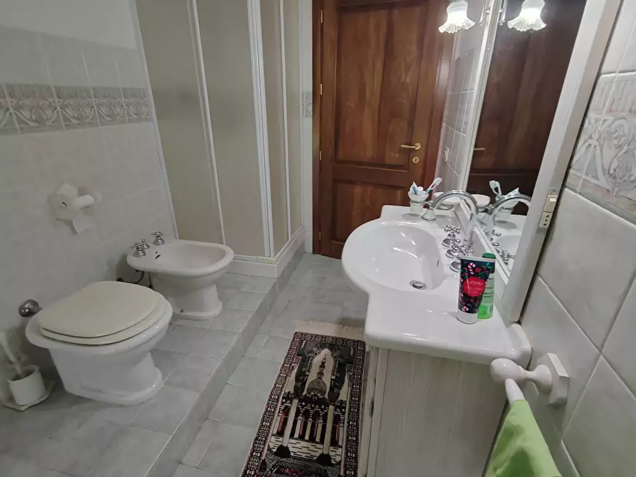 Immagine 39 di Villa in vendita  in Via Anime Sante 1 a Bassiano