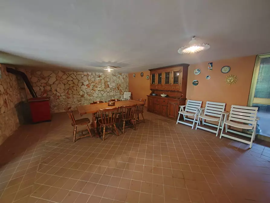 Immagine 54 di Villa in vendita  in Via Anime Sante 1 a Bassiano