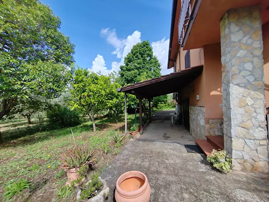 Immagine 80 di Villa in vendita  in Via Anime Sante 1 a Bassiano