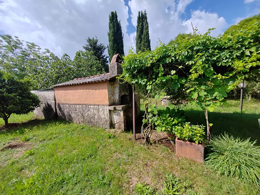 Immagine 90 di Villa in vendita  in Via Anime Sante 1 a Bassiano