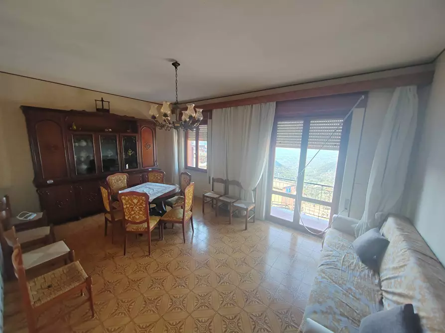 Immagine 3 di Appartamento in vendita  in Via Giuseppe Di Vittorio a Bassiano