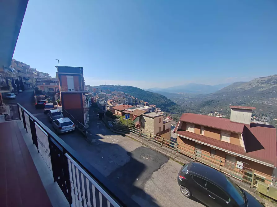 Immagine 5 di Appartamento in vendita  in Via Giuseppe Di Vittorio a Bassiano