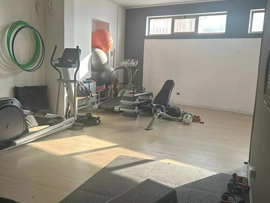 Immagine 5 di Locale commerciale in affitto  in via america latina 243 a Frosinone