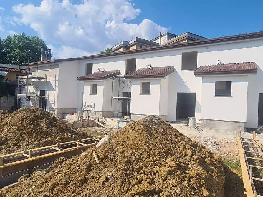 Immagine 11 di Villetta a schiera in vendita  in via marittima snc a Frosinone