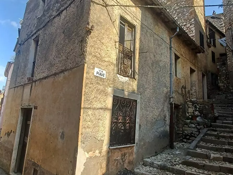 Immagine 6 di Palazzo in vendita  in Via Piave a Maenza