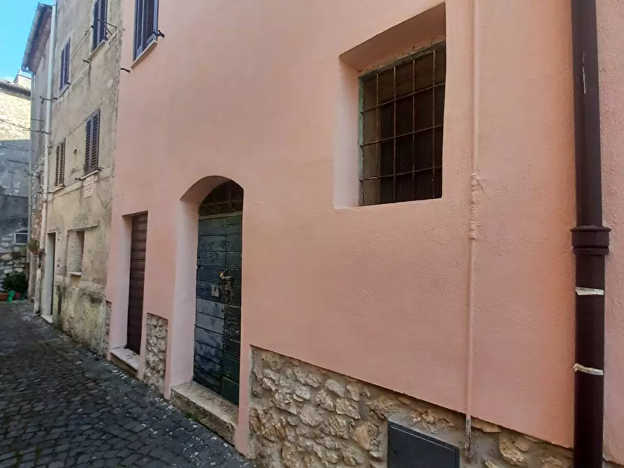 Immagine 14 di Palazzo in vendita  in Via Piave a Maenza