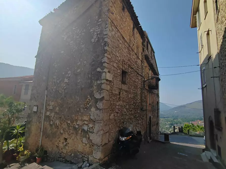 Immagine 7 di Palazzo in vendita  in via Arelle a Arnara