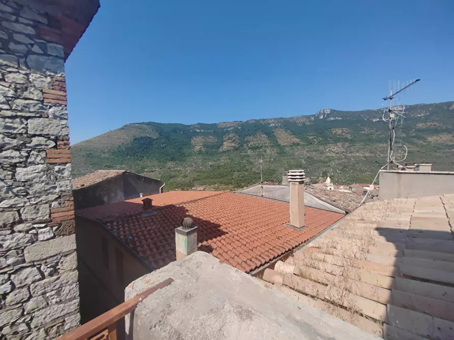 Immagine 10 di Appartamento in vendita  in Via Beata Maria De Mattias 22 a Arnara