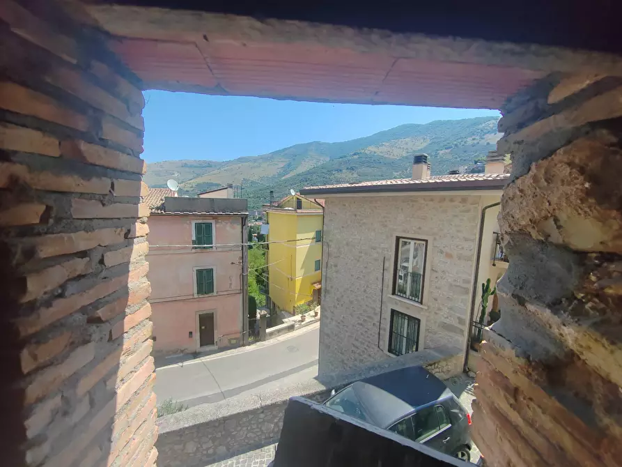 Immagine 2 di Appartamento in vendita  in Vicolo Giglio a Arnara