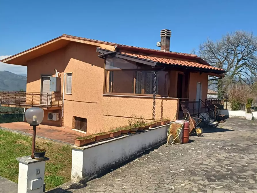 Immagine 3 di Villa in vendita  in Via Auricola a Amaseno