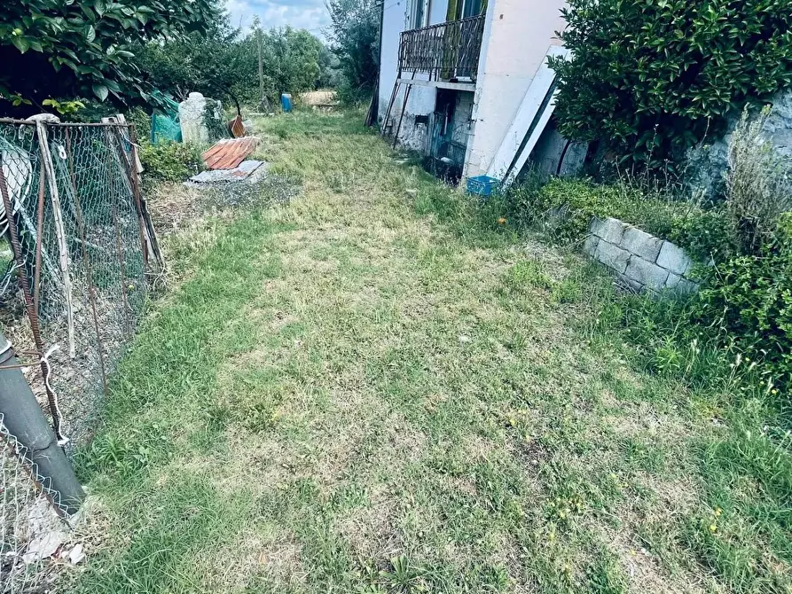 Immagine 5 di Appartamento in vendita  in VIA INTIGNANO a Alatri