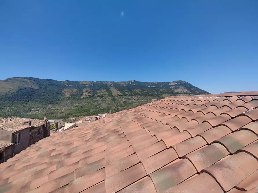 Immagine 15 di Palazzo in vendita  in via drelle 27 a Vallecorsa