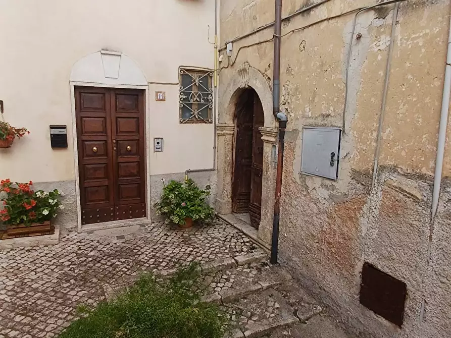 Immagine 7 di Appartamento in vendita  in Via Pier Giuseppe Doria a Bassiano