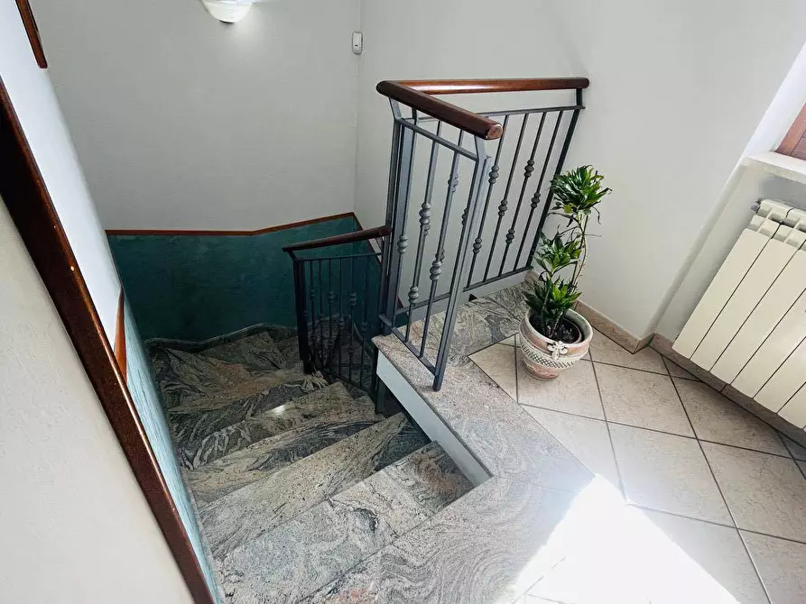 Immagine 17 di Villa in vendita  in via delle margherite 5 a Alatri