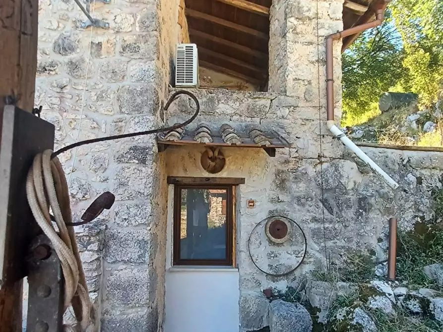 Immagine 4 di Casa semindipendente in vendita  in Vettia a Amaseno