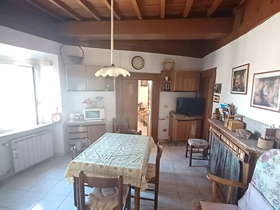 Immagine 27 di Appartamento in vendita  in Via Vicolo Giglio a Arnara