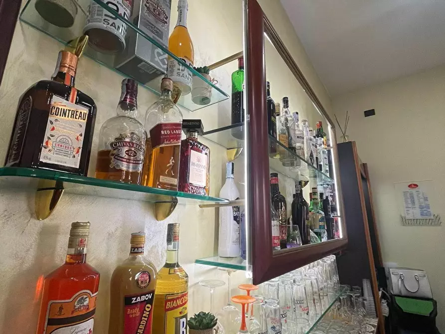 Immagine 8 di Attività commerciale in vendita  in via don morosini 3 a Frosinone