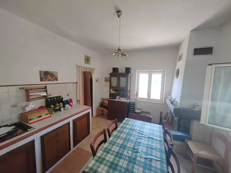 Immagine 4 di Casa indipendente in vendita  in Via Pozzo la Traversa a Bassiano