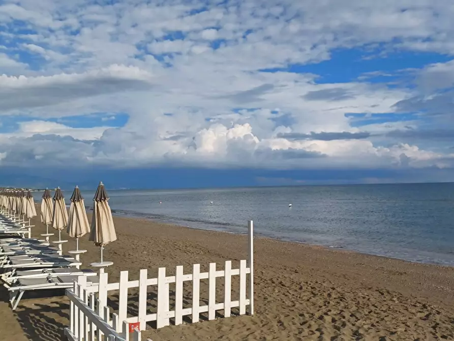 Immagine 1 di Locale commerciale in vendita  in Via Pontinia km 106500 a Terracina