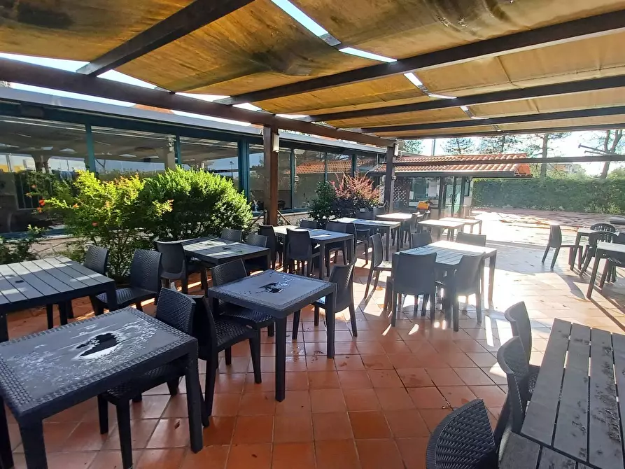 Immagine 19 di Locale commerciale in vendita  in Via Pontinia km 106500 a Terracina
