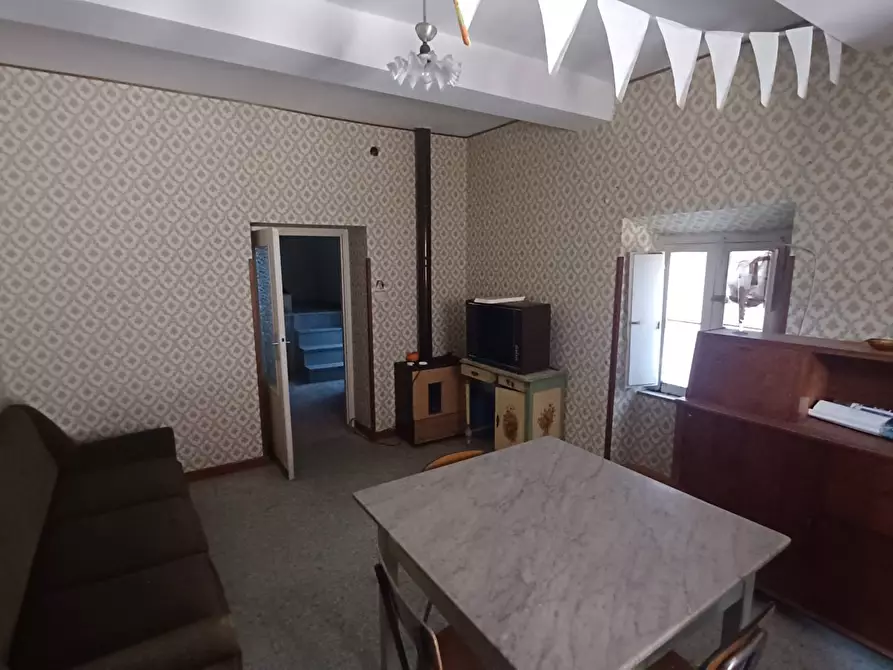 Immagine 2 di Appartamento in vendita  in Via Colorito Arnaldo 1 a Bassiano