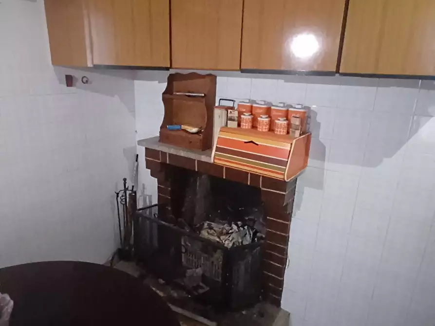 Immagine 11 di Appartamento in vendita  in Via Colorito Arnaldo 1 a Bassiano