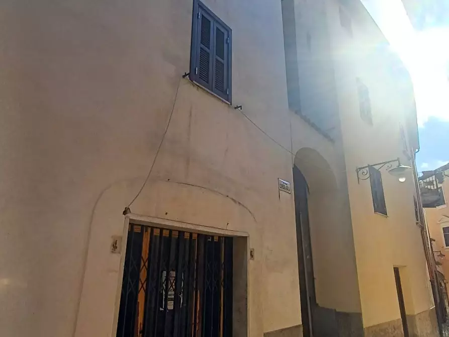 Immagine 16 di Appartamento in vendita  in Via Colorito Arnaldo 1 a Bassiano