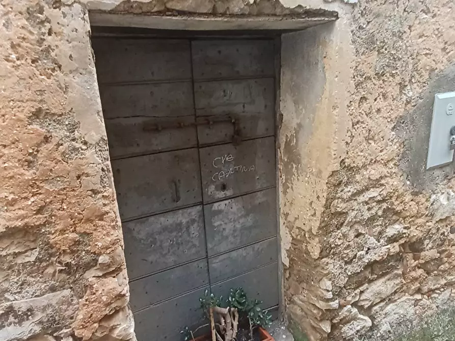 Immagine 26 di Appartamento in vendita  in Via Colorito Arnaldo 1 a Bassiano